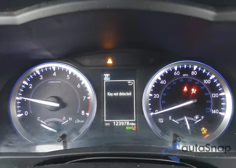 2018 Toyota Highlander Xle from USA, damaged, VIN 5TDJZRFH0JS845909